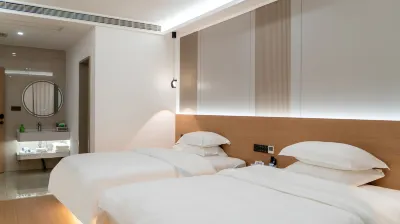 Jinze Hotel Hotel di Malong District