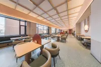 Orange Hotel