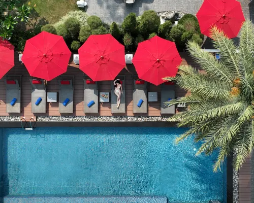 March Hotel & Suite Riverside ワット門周辺のホテル