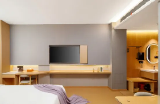 Guazhou Yinhai Yuehua Hotel