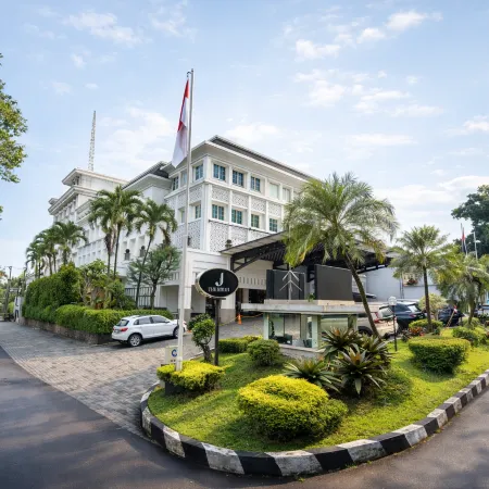 The Mirah Hotel Bogor