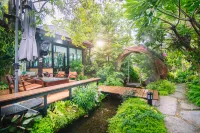 42Garden 3-Bedroom Escape (Tropical garden view) - Homestays