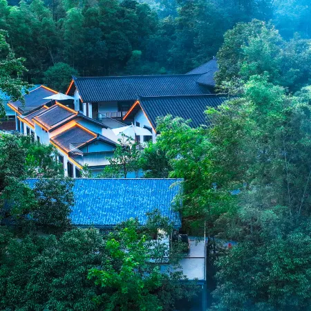 Mo Ye LinShuiYuan B&B