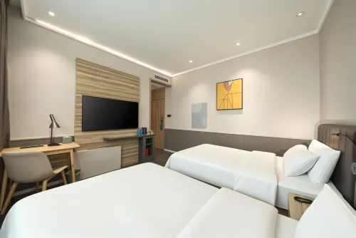 Jushengde Hotel (Zhengding Airport)