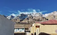 Taxkorgan Mountain and Snow Homestay - Homestays