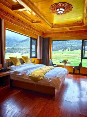 Jialabaili Peak Guesthouses
