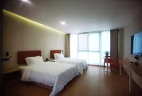 Yuexi Banqiao Liuchi Street Yuyue Hidden Stay - parking