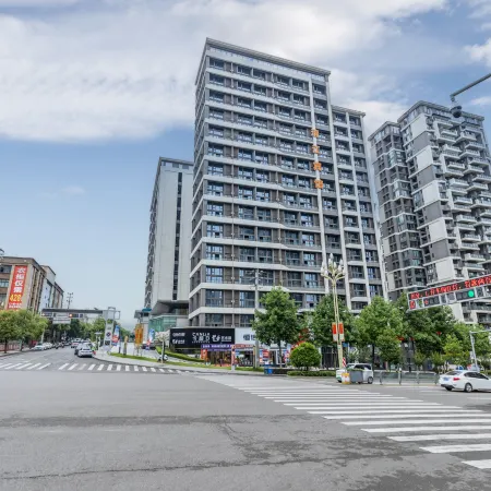 Yujiang Hotel (Chunyuan)