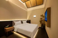 Floral Lux Tangqing Wenquan ANANDA Private Hot Spring Qile Courtyard House (Xinzhou Ancient City)