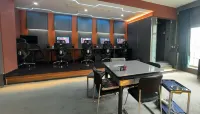 Qamdo Elf E-sports Hotel
