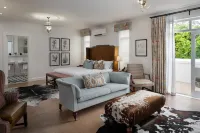 Drostdy Hotel