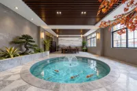Shantou The Mixc · Qiguang | Urban Secret · Yidore Yiduo Hotel (Longyan South Road Food Street) - 2성급