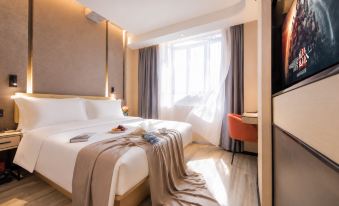 FASHION  HOTEL