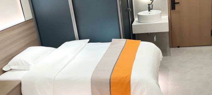 Yicheng Holiday Hotel Hotels in Jiayin