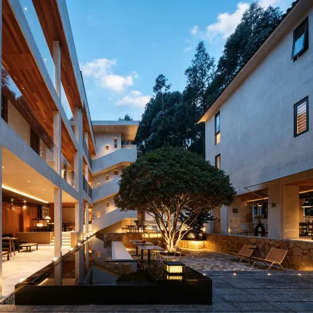 QIYULAN · Hidden Garden Retreat