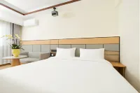 Impression Express Hotel - parking