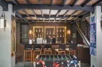 Jambuluwuk Bromo Resort - bar