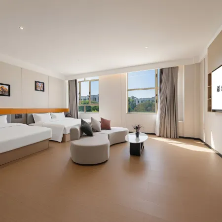 Jiandian Poplar Hotel 輪台のホテル