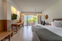 Sunprime Kamala Beach - Balkon