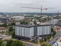 2bdr Downtown Nashville Apartment. Walk to Broadway and Music City Center with Rooftop Pool - 3 賴曼禮堂（Ryman Auditorium）附近的飯店