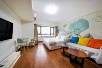 Fenglin Yingyin Themed Apartment (Shenyang Normal University Huaqiang City Branch) - โฮมสเตย์