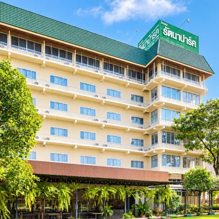 Rattana Park Hotel