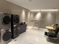 Beijing Hotel - parking