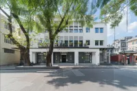LN Hotel FIVE Jiangmen (Dizhong Road Changdi Historical and Cultural District) - 4 stjerner