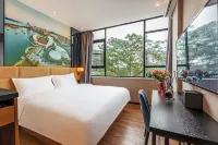 Chonpines Hotel (Xiamen Gaoqi Airport Jimei Xuecun Branch) Hotels near Meifeng Park