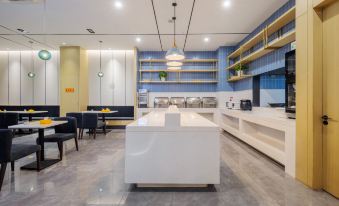 GreenTree Alliance Hotel (Yantai Red Star Macalline)