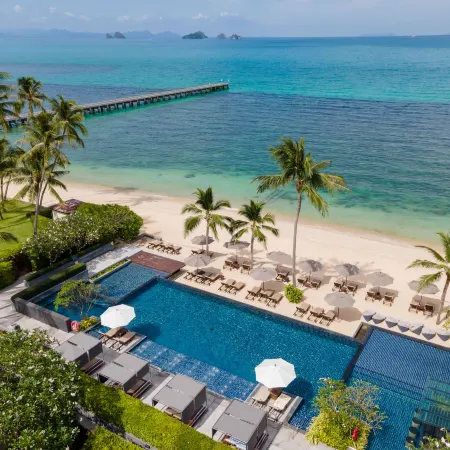 InterContinental Koh Samui Resort Отели рядом с достопримечательностью «Змеиная ферма»