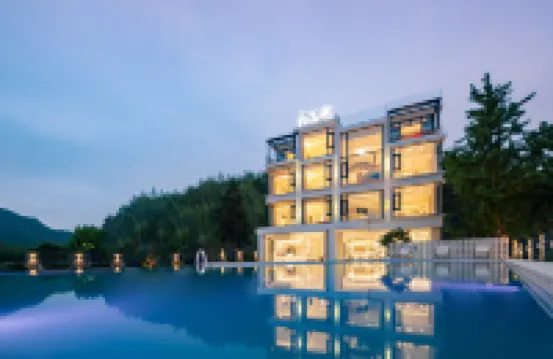 Qinxin·Lake B&B