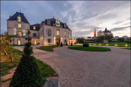 Château & Spa de la Cueillette - Parkplatz