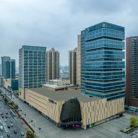 Vienna International Hotel (Xiangyang Minfa Square Fanyue Center Branch)