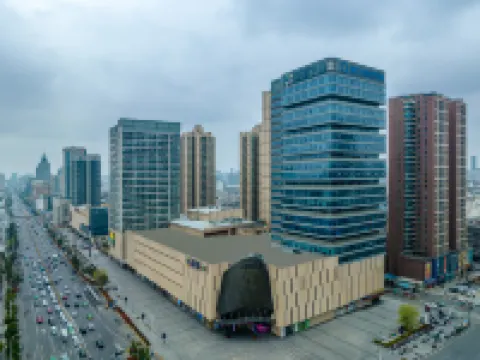 Vienna International Hotel (Xiangyang Minfa Square Fanyue Center Branch)