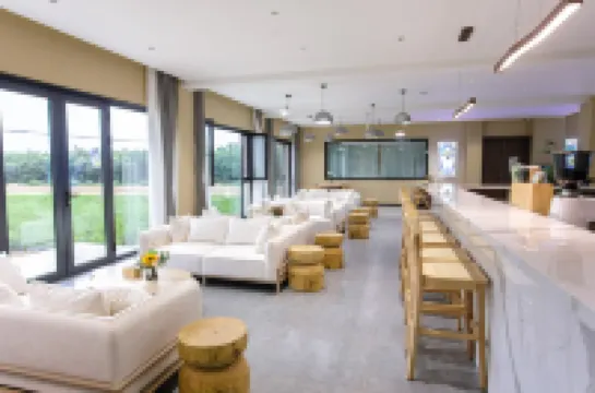 Yuncheng Yunxi Hometown - Banmajia Resort