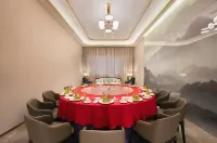 Hengfeng Holiday Inn Huizhou (Boluo Longxi Cultural Square Branch)