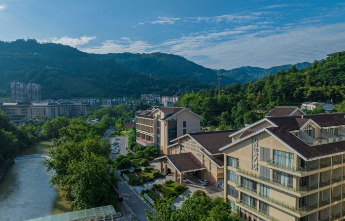 Wufeng International Hotel