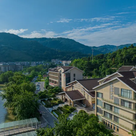 Wufeng International Hotel