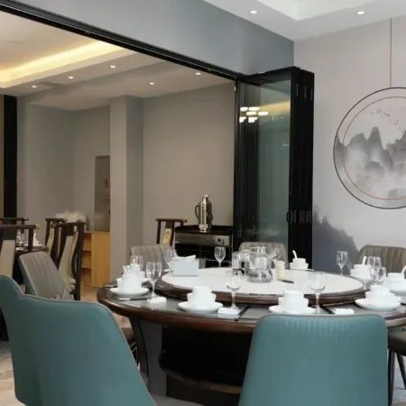 Arxan Linzhiquan Hotel