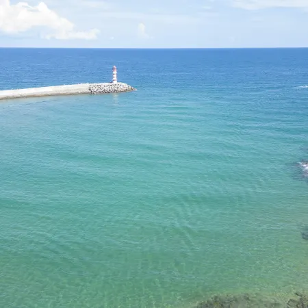 Wanning Half-Mountain Seacliff Lighthouse Pool Villa (Shenzhou Peninsula Potougang Branch)