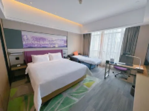 ハンプトンbyヒルトンホテル 贑州章江新区 贛州のホテル