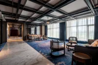 NOVOTEL Chongqing Airport - 5-Star