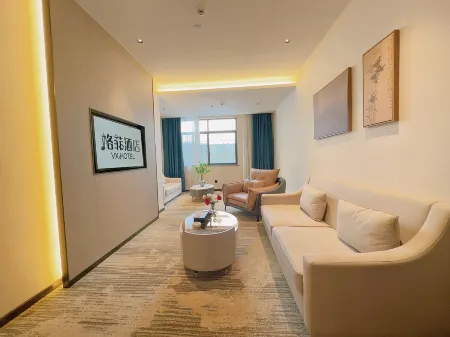 Gefei Hotel Huanggang Tuanfeng County Government People's Hospital Branch