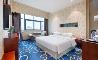 Golden Holiday Hotel (Nanning Chaoyang Plaza Railway Station)