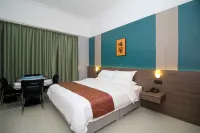 Liaocheng Runheyuan AI Intelligent Hotel - Airport Shuttle