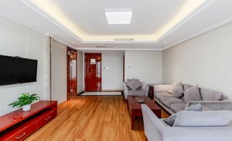 Buckingham Palace Hotel (Fuyang Yingdong)