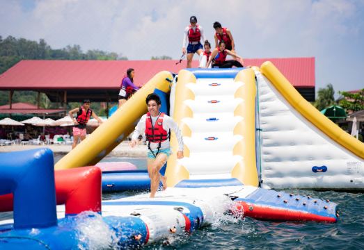 화이트 록 워터파크 앤드 비치 호텔