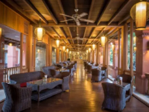 โรงแรมรอยัลพาเลส โรงแรมในพุกาม