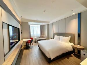 Ji Hotel (Zhengzhou Huayuan Road Zhenghong City)